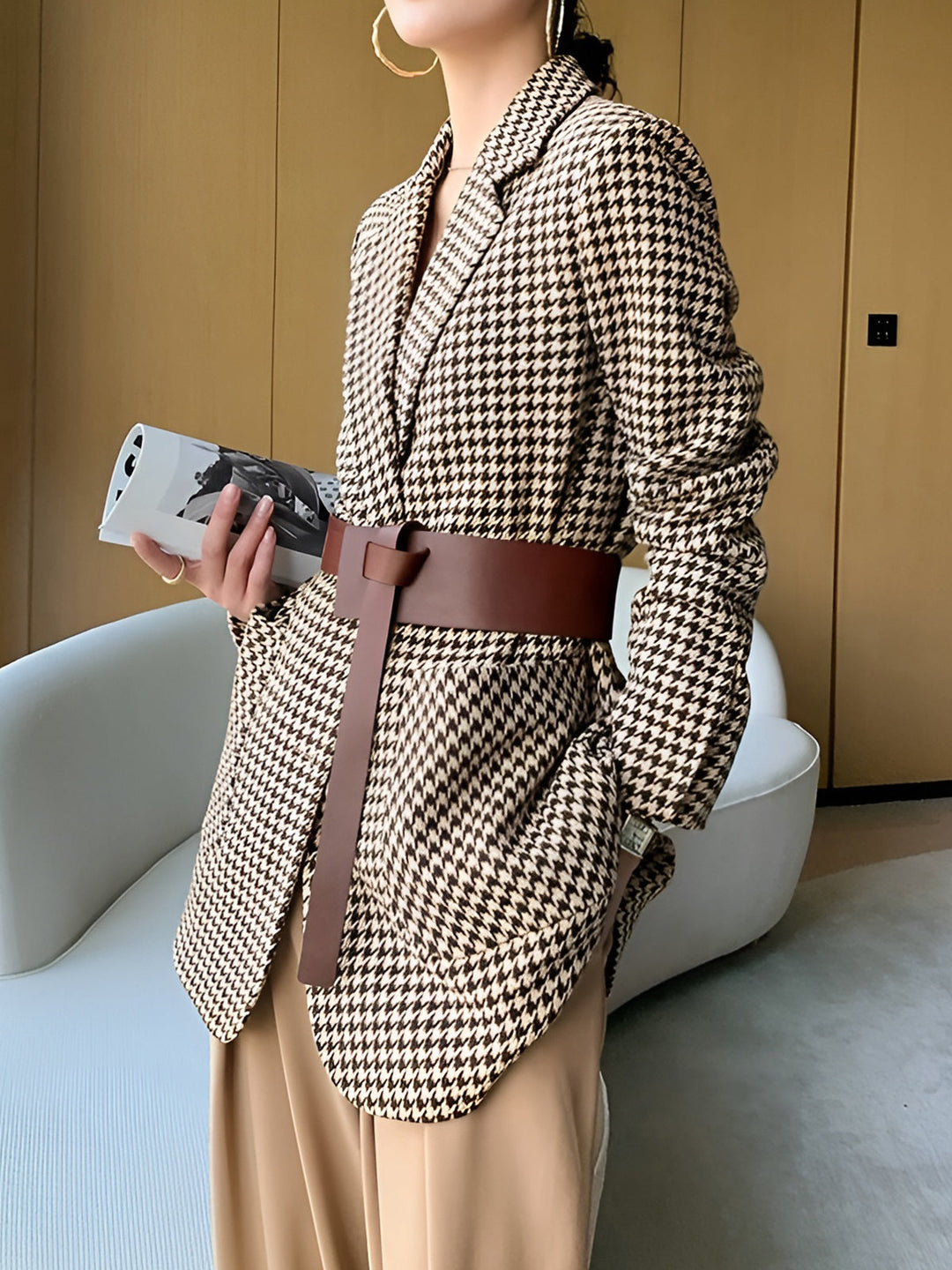 Damska Marynarka w Kratę z Paskiem