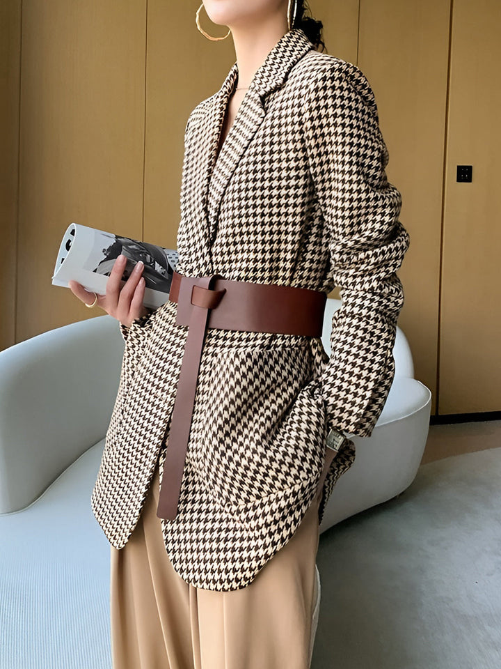 Damska Marynarka w Kratę z Paskiem