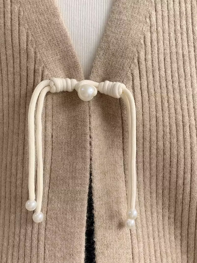 Damski Kardigan z Dekoltem w Serek