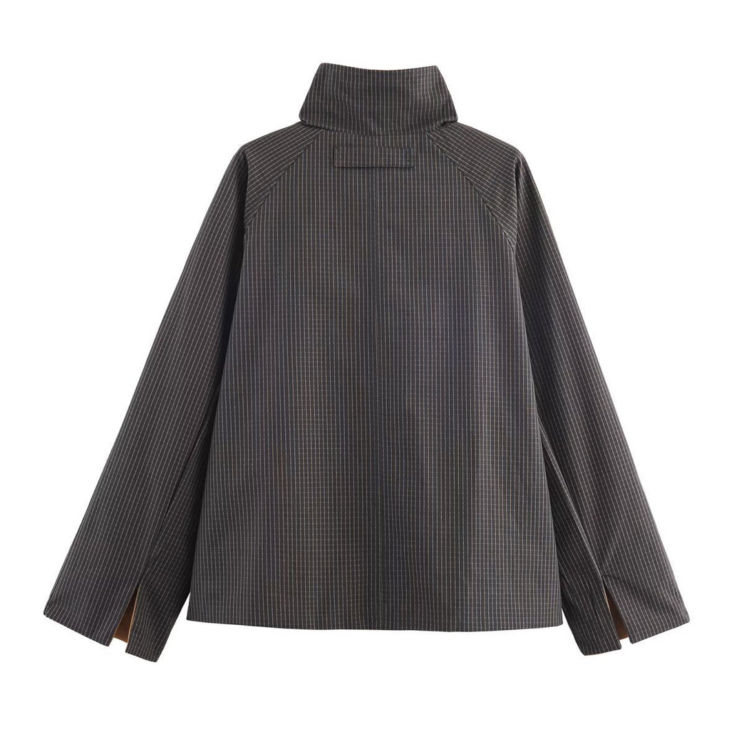 Kurtka Damska z Guzikami i Nowoczesnym Kołnierzem