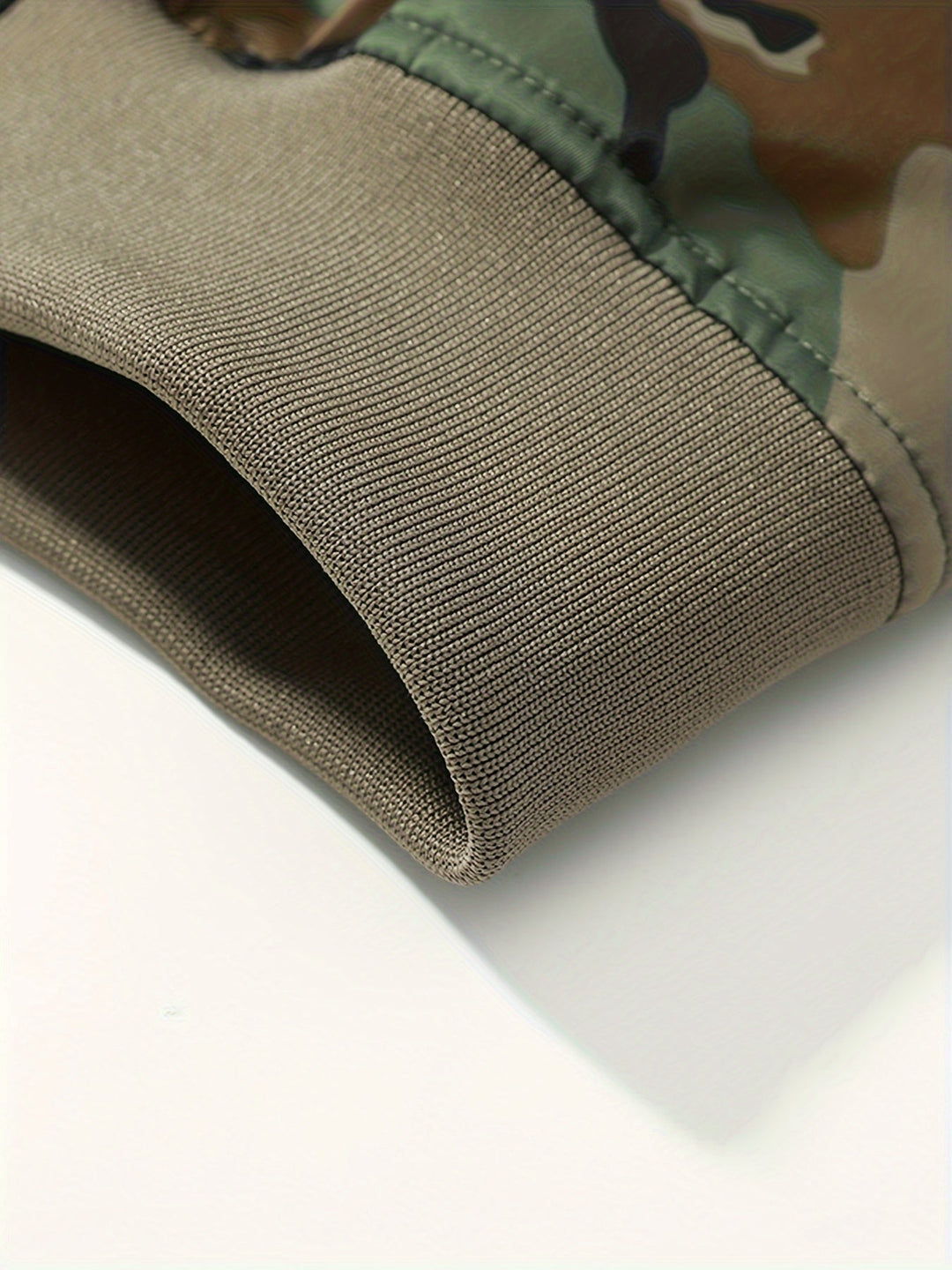 Męska Kurtka Bomberka w Kamuflażu