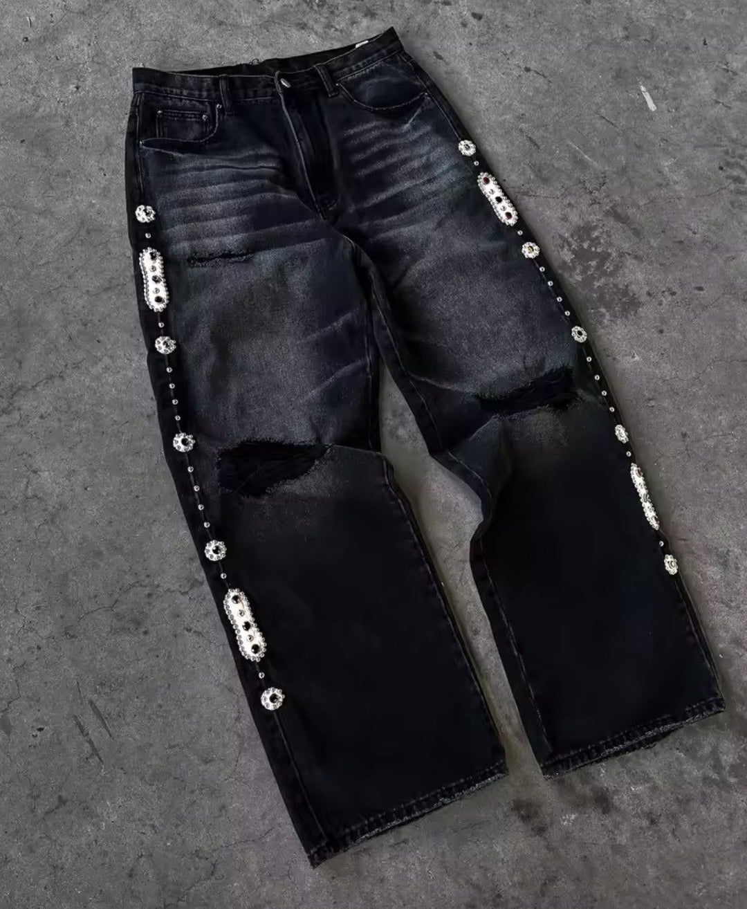 Męskie Spodnie Jeansowe Statement  – Black Embellished Edition
